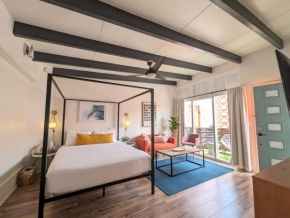 STAY AT THE HERMOSA PIER LUXE Studio